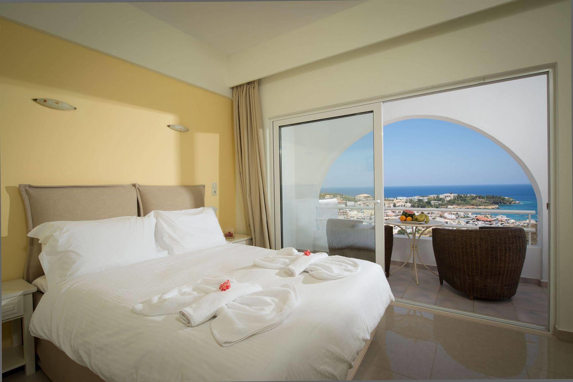 Sunday Life Apart otel Agia Pelagia Dış mekan fotoğraf